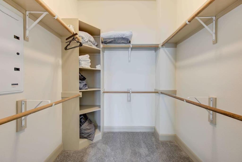 Cozy Apt Nrg Pool,Wi-Fi, Free Parking, Petsok! Х'юстон Екстер'єр фото